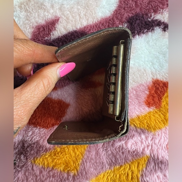 Authentic Louis Vuitton Key Wallet - Picture 2 of 6